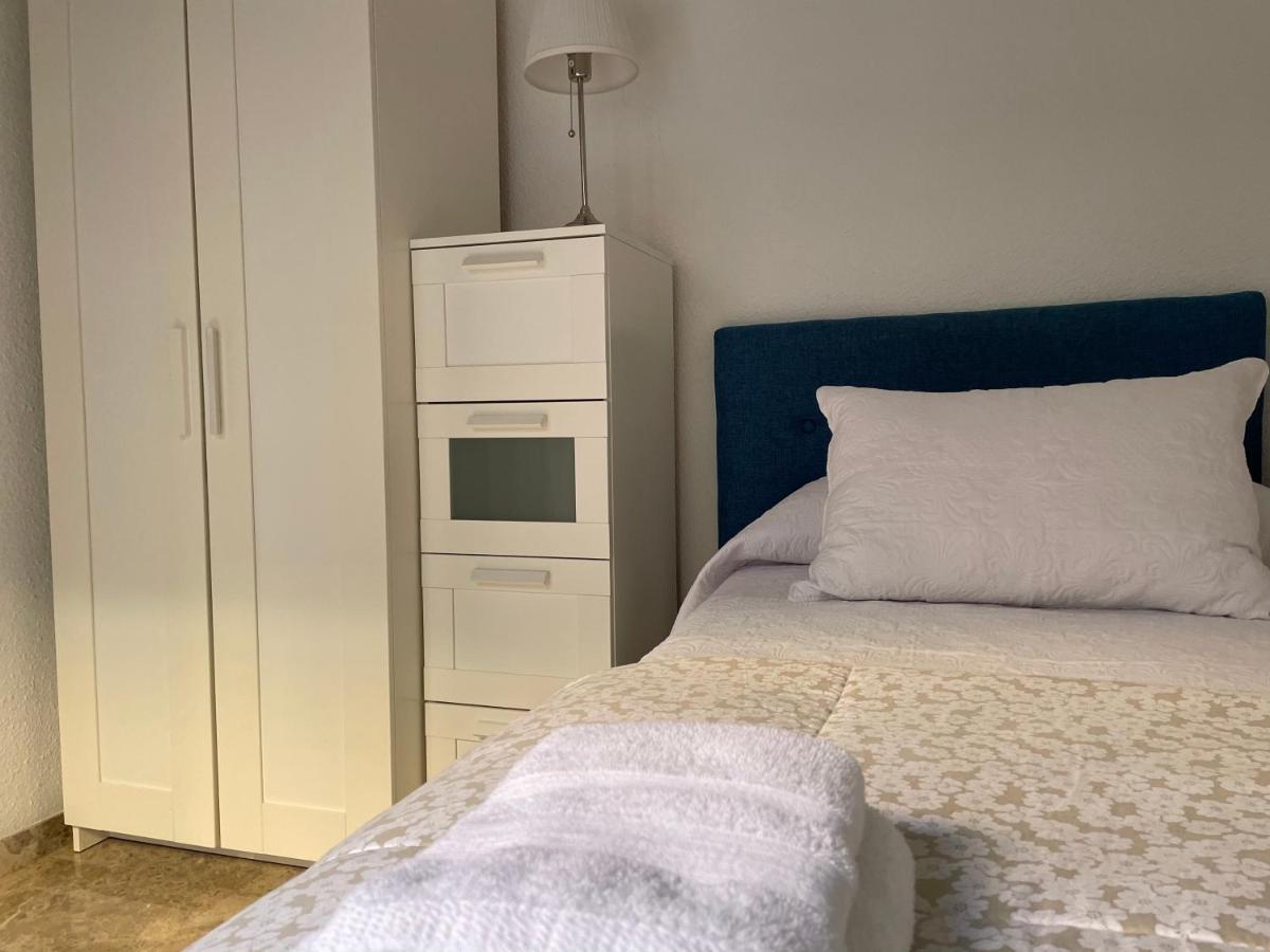 Ciudad Jardin Con Parking Appartement *