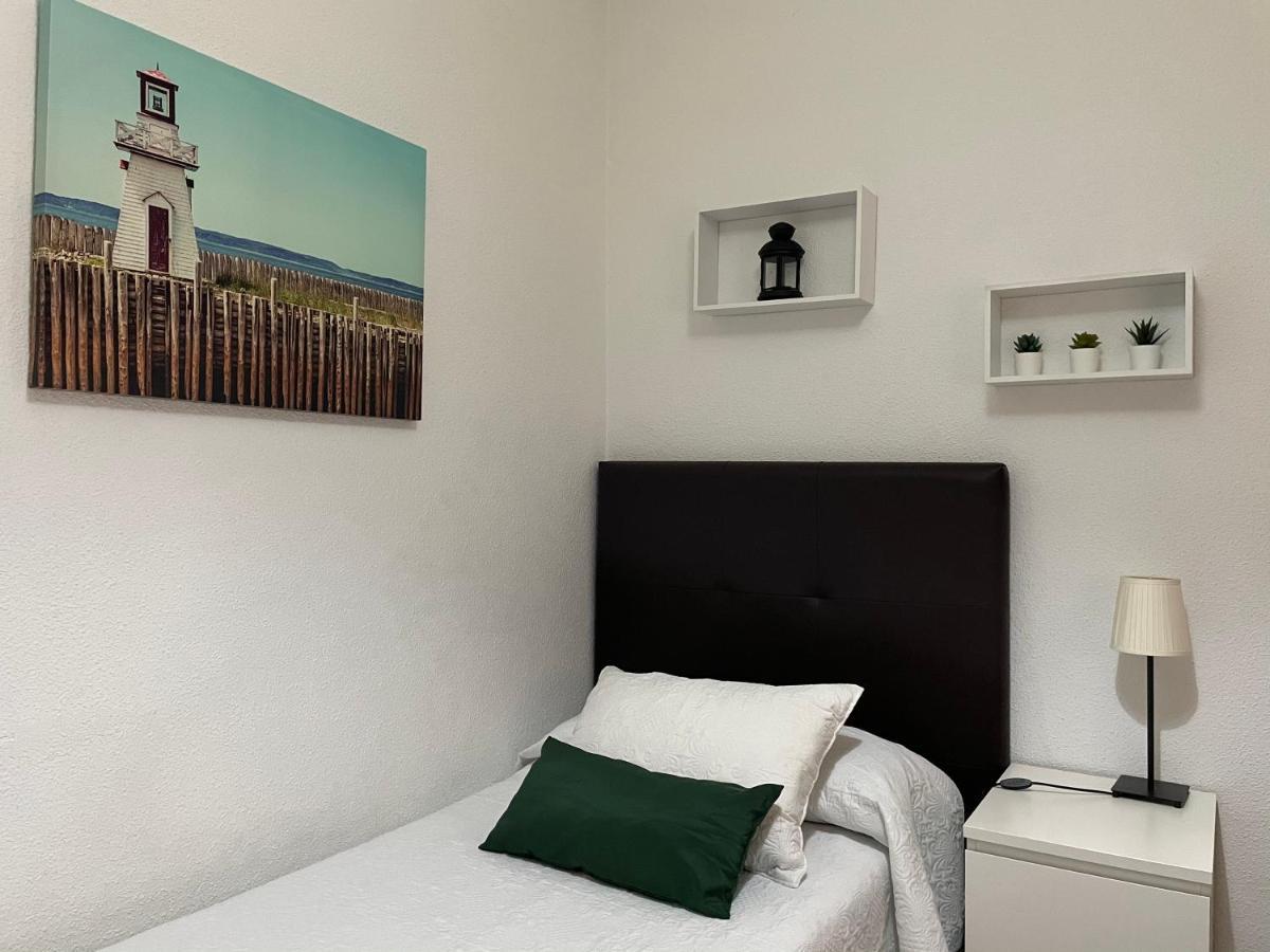 Ciudad Jardin Con Parking Appartement